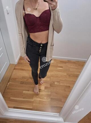 Paulina Kam - Personal ad 