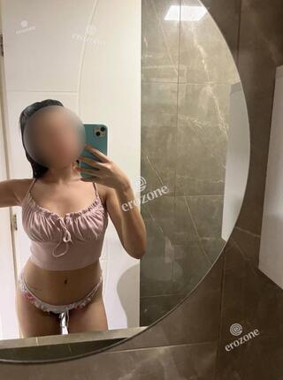 Amelia - Personal ad 