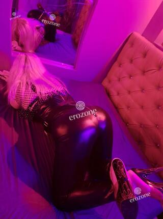 Róża  Konkretna - Ogłoszenie towarzyskie Warszawa