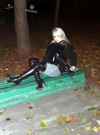 Konkretna blondyna - Ogłoszenie towarzyskie Ostrów Mazowiecka