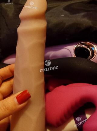 Mokra  Nimfomanka  Lorena Głębokie połyk anal - Ogłoszenie towarzyskie Poznań