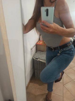 Ocenisz moją dupkę? - Personal ad 