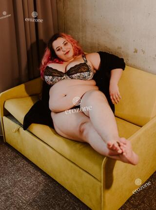 BBW Aniela - Personal ad 