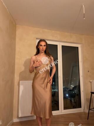 Sky TS - filmy i sexting trans - Personal ad Warsaw