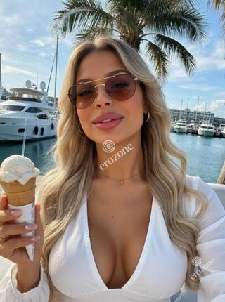 AGATHA PARTYGIRL LATINA - Personal ad Warsaw