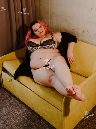 Aniela BBW - Personal ad 